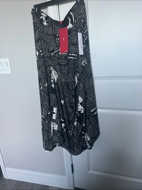 Black & White Newspaper Print Maxi Skirt - Unbranded